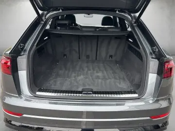 AUDI Q8 55 TFSI