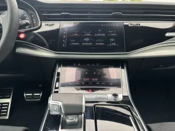 AUDI Q8 55 TFSI