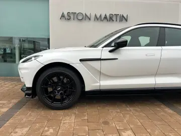 Aston Martin DBX 4.0 V8 DBX707   Lunar White
