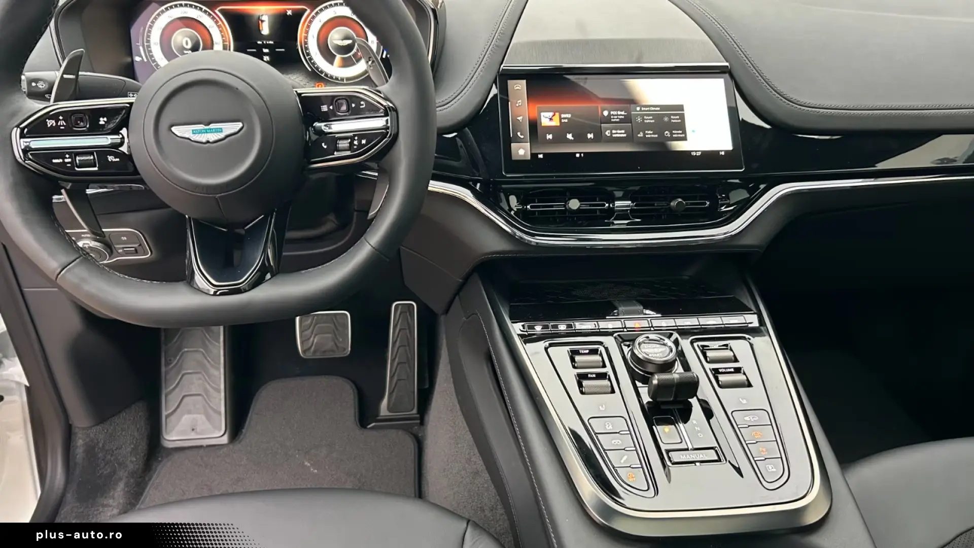 Aston Martin DBX 4.0 V8 DBX707   Lunar White