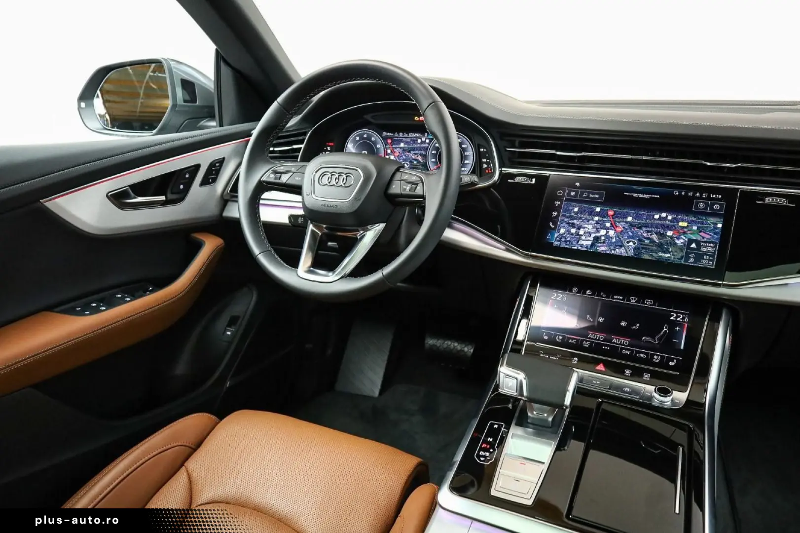 AUDI Q8 55