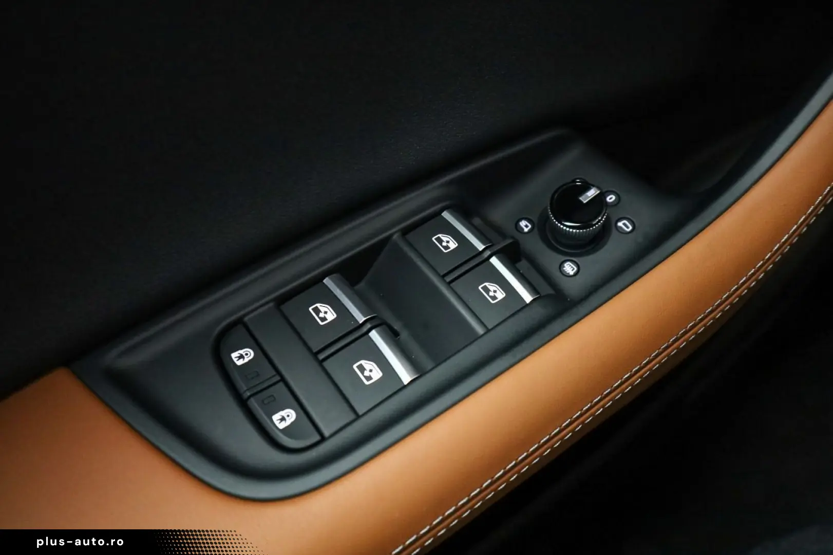 AUDI Q8 55