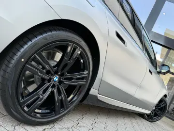 BMW 740 xDrive M Sport NEW MODEL TV FULL