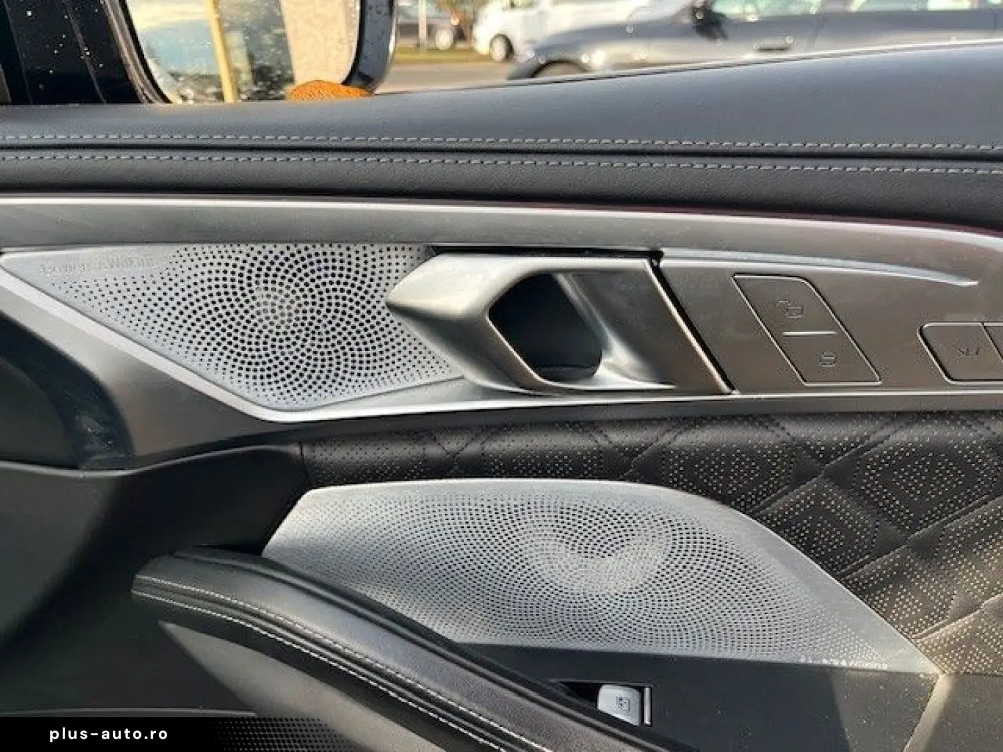 BMW M8 Cabrio Competition Bowers & Wilkins