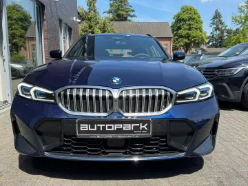 BMW 320d T xDrive M Sport Innovation AHK HUD 360 19