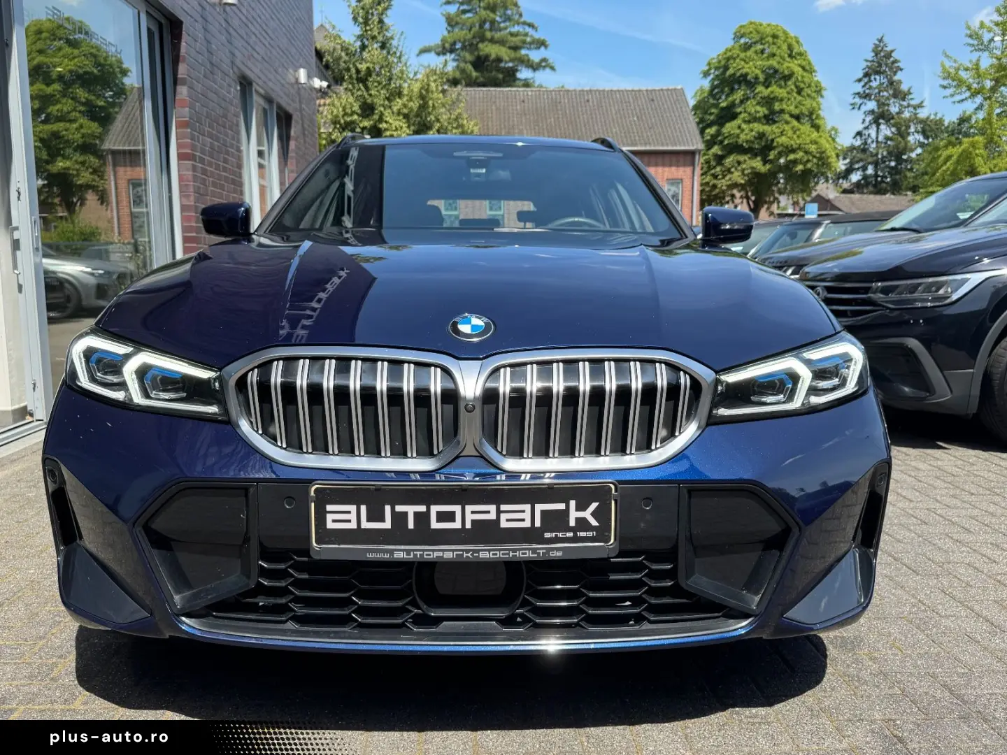 BMW 320d T xDrive M Sport Innovation AHK HUD 360 19