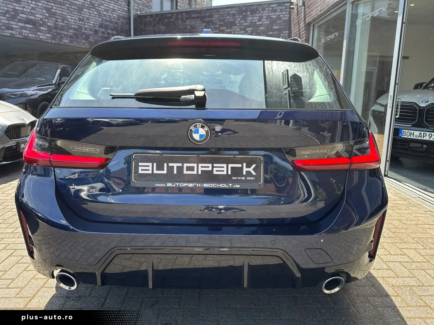 BMW 320d T xDrive M Sport Innovation AHK HUD 360 19