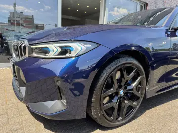 BMW 320d T xDrive M Sport Innovation AHK HUD 360 19