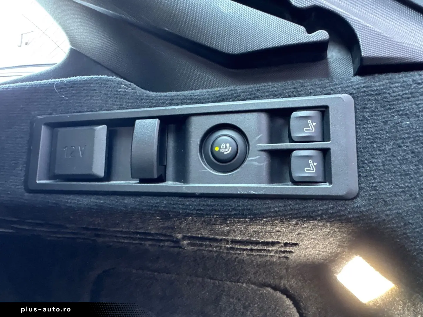 BMW 320d T xDrive M Sport Innovation AHK HUD 360 19