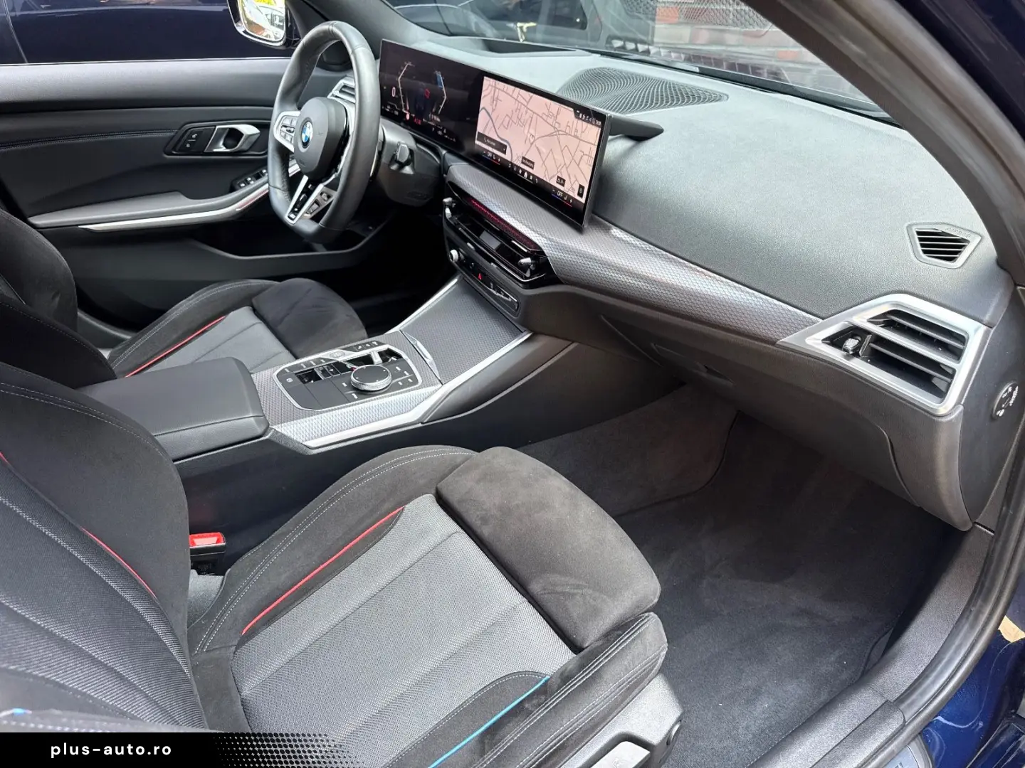 BMW 320d T xDrive M Sport Innovation AHK HUD 360 19