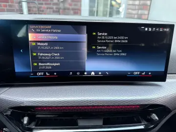BMW 320d T xDrive M Sport Innovation AHK HUD 360 19