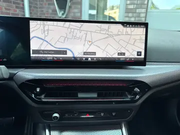 BMW 320d T xDrive M Sport Innovation AHK HUD 360 19