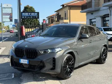 BMW X6 xDrive40i M Sport   381 CP   22”   MEMORY   KEYLESS