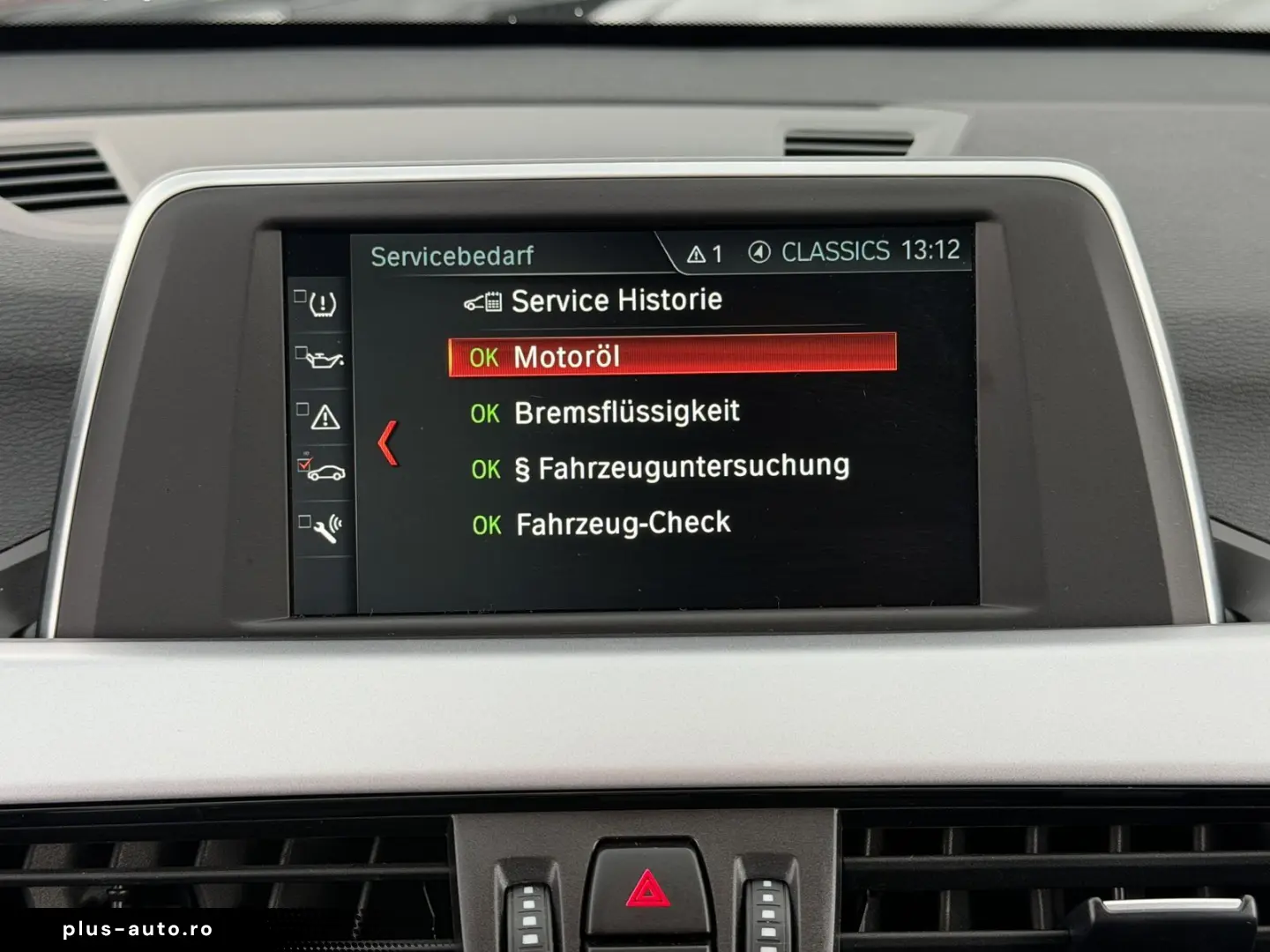 BMW X1 sDrive 18 i Connected Services PDC Unfallfrei