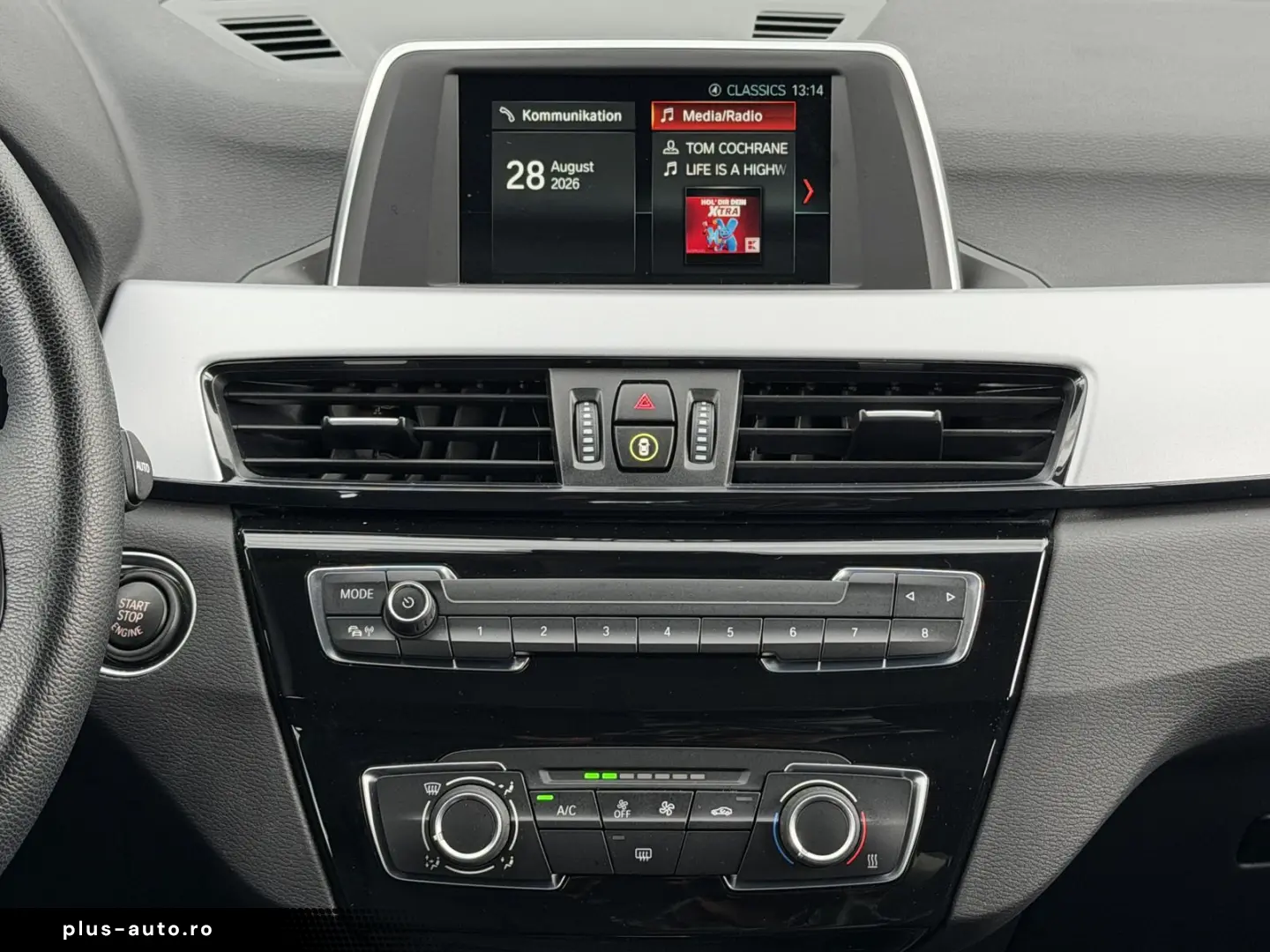 BMW X1 sDrive 18 i Connected Services PDC Unfallfrei