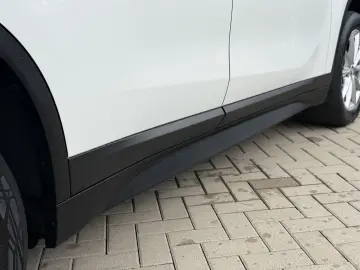 BMW X1 sDrive 18 i Connected Services PDC Unfallfrei