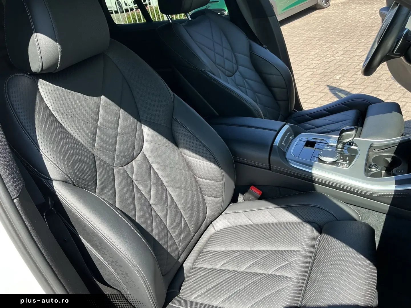BMW X5 xDrive30d M SPORT LC PROF HUD AHK E-SITZE  AL
