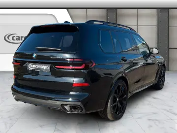 BMW X7 xDrive 40d M Sport Pro 22 AHK HUD H&K ACC