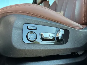 BMW X7 xDrive 40d M Sport Pro 22 AHK HUD H&K ACC