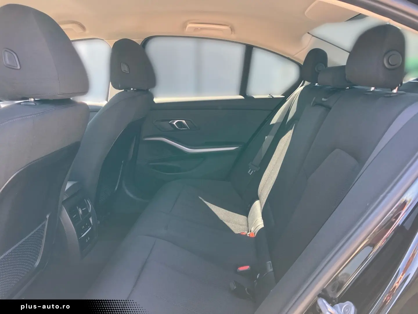 BMW 320e Limousine LC Prof. ad.LED ACC PA RFK HiFi