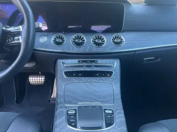 MERCEDES-BENZ CLS 450 4M AMG Night 360  Distr Memory…