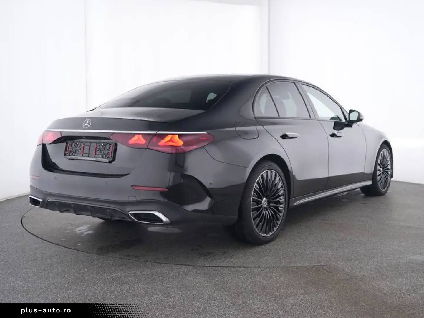 MERCEDES-BENZ E 450 d 4M AMG Night Leder Massage Pre&hellip;