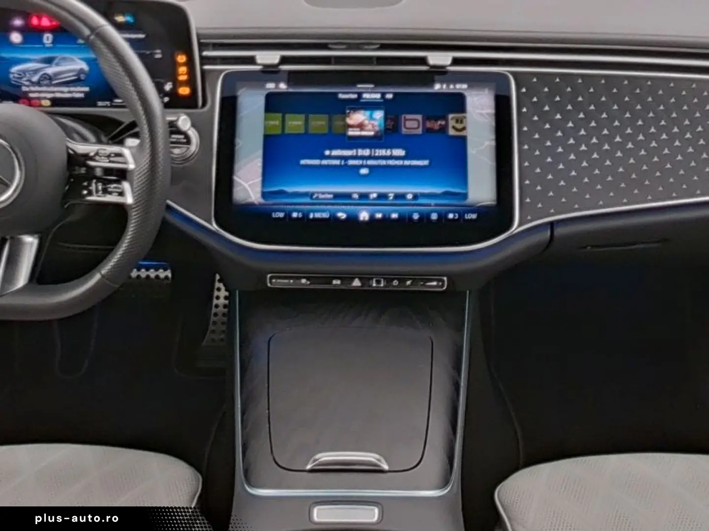 MERCEDES-BENZ E 450 d 4M AMG Night Leder Massage Pre&hellip;