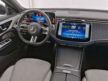 MERCEDES-BENZ E 450 d 4M AMG Night Leder Massage Pre…