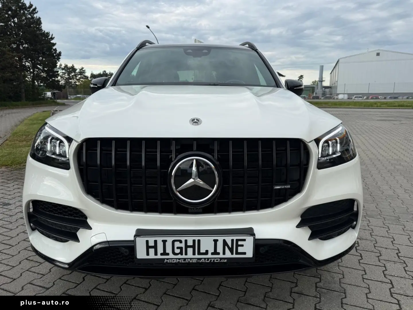MERCEDES-BENZ GLS 2023 — imagine 10