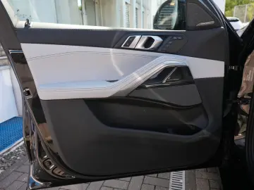 BMW X6 xDrive30d M Sport Pro AIRMATIC PANO 360  SOFT CLOSE