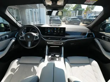 BMW X6 xDrive30d M Sport Pro AIRMATIC PANO 360  SOFT CLOSE