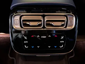 MERCEDES-BENZ S 63 AMG S Limousine S 63 AMG e 4Matic  L