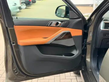 BMW X6 xDrive30d M Sport Pro   PANO   HUD   H K   360