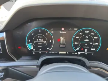 VW Touareg R-Line 4Motion TDI Tip. AHK Standheizung