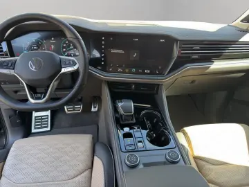 VW Touareg R-Line 4Motion TDI Tip. AHK Standheizung