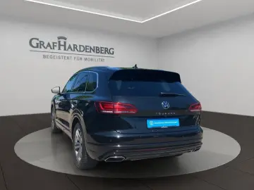 VW Touareg Elegance 4M TDI R-Line Exterieur AHK