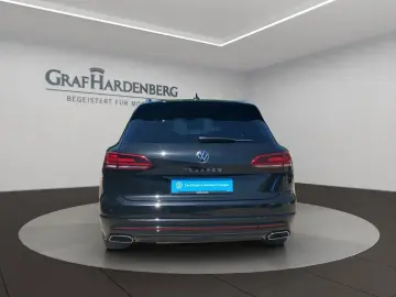 VW Touareg Elegance 4M TDI R-Line Exterieur AHK