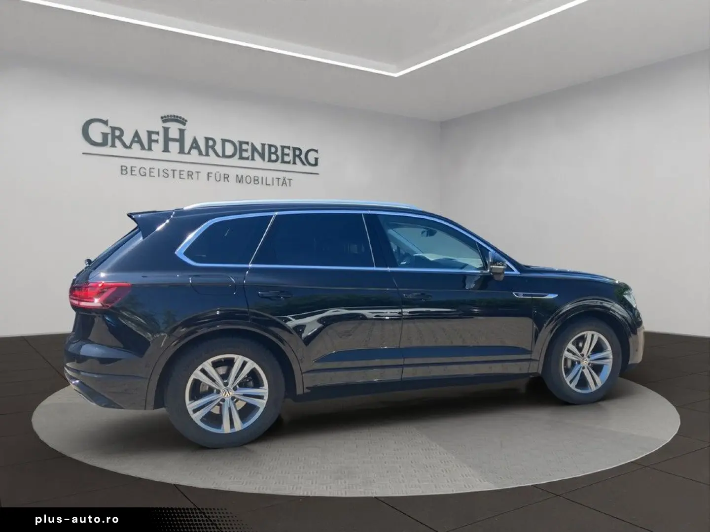 VW Touareg Elegance 4M TDI R-Line Exterieur AHK