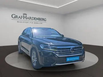 VW Touareg Elegance 4M TDI R-Line Exterieur AHK