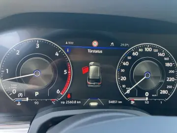 VW Touareg Elegance 4M TDI R-Line Exterieur AHK