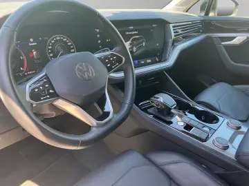 VW Touareg Elegance 4M TDI R-Line Exterieur AHK