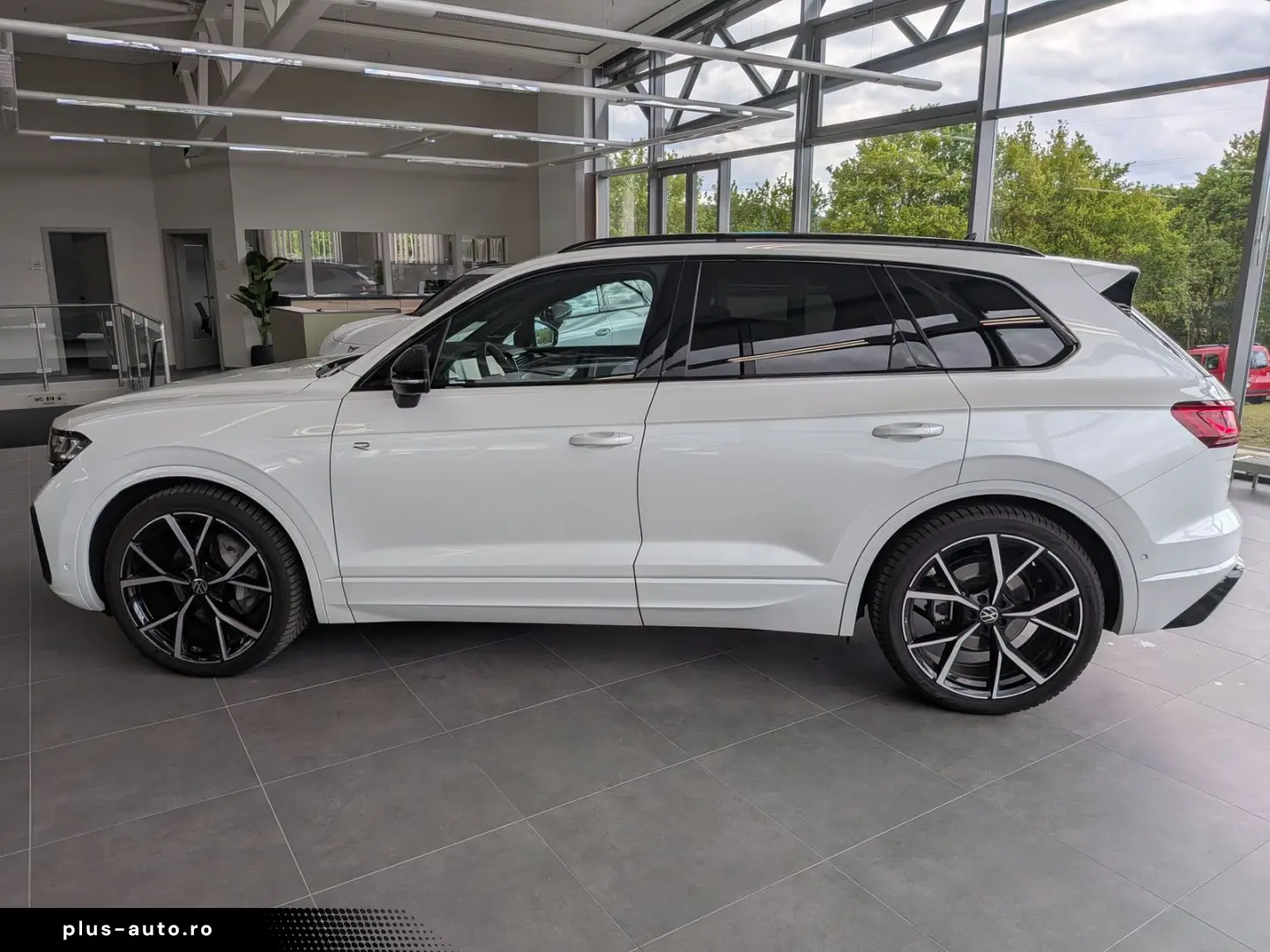 VW Touareg 3.0TDI 4M R-Line VOLL Black 22  UPE 114T