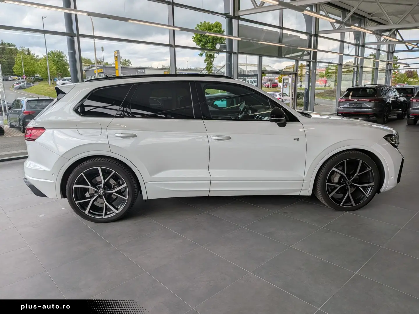 VW Touareg 3.0TDI 4M R-Line VOLL Black 22  UPE 114T