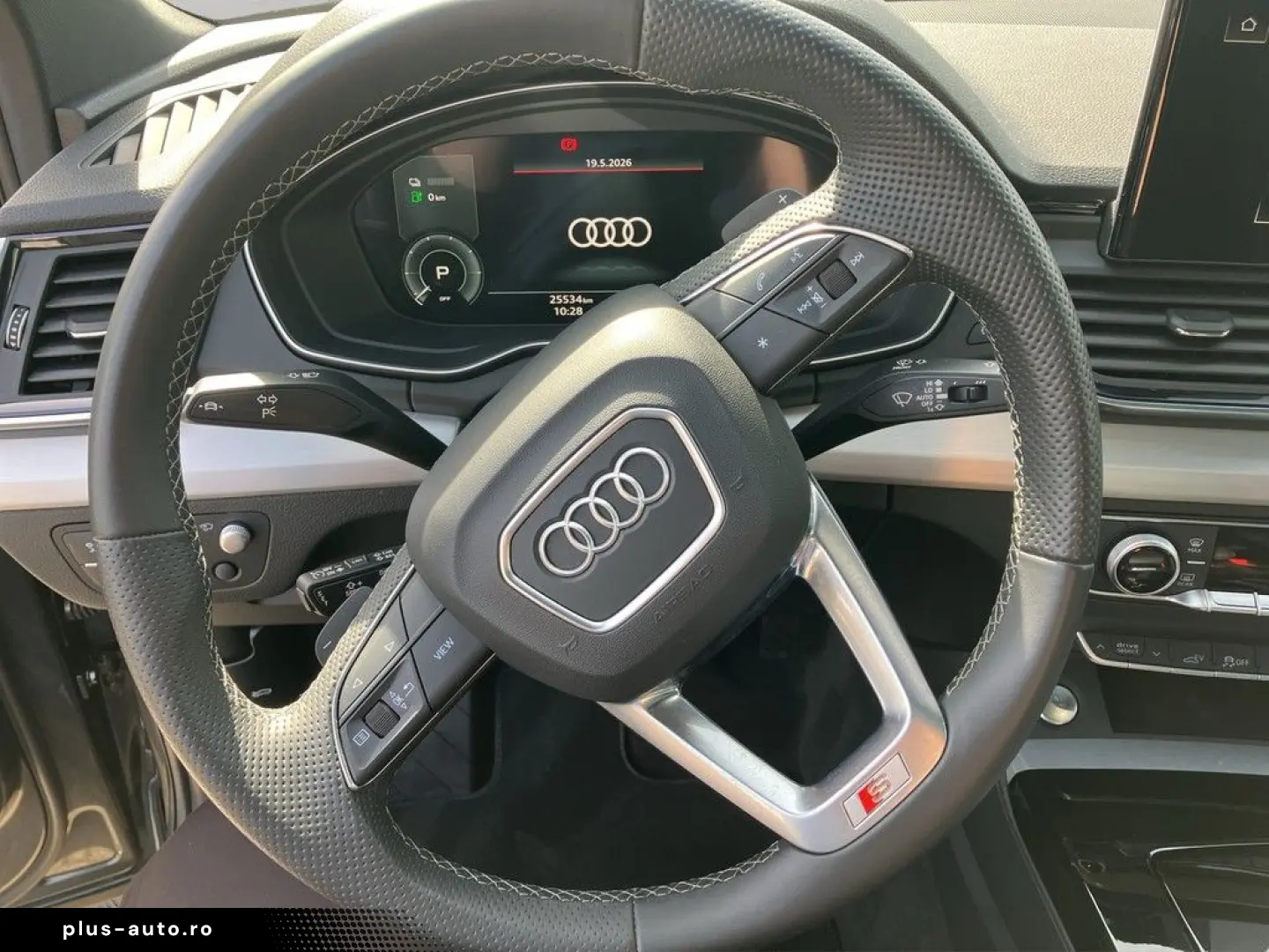 AUDI Q5 S-Line 55 TFSIe Quattro AHK S-Line Interieur