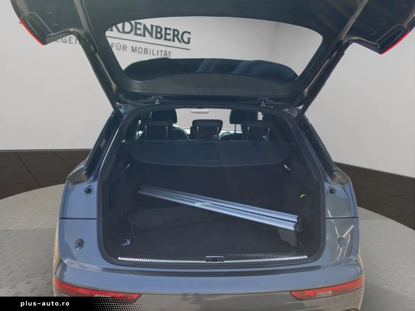 AUDI Q5 S-Line 55 TFSIe Quattro AHK S-Line Interieur