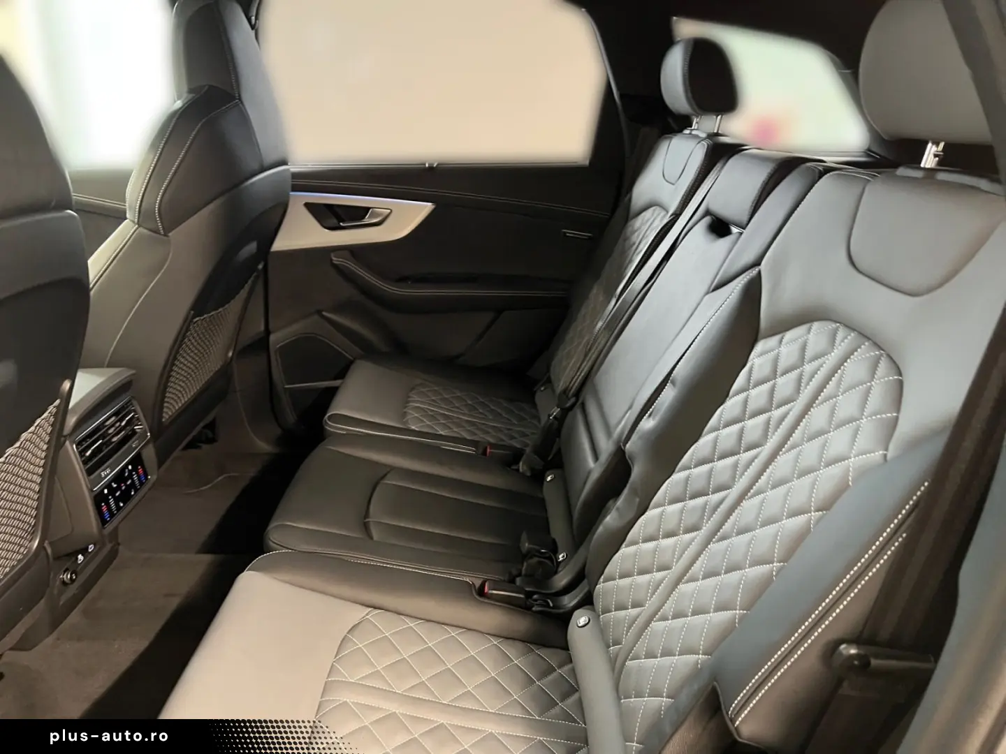 AUDI Q7 2025 — imagine 10