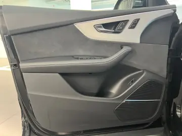 AUDI Q8 50 TDI quattro tiptronic S line Matrix-LED Pa