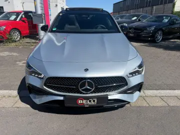 MERCEDES-BENZ CLA 200 Aut. AMG-Line Pano R.Kamera
