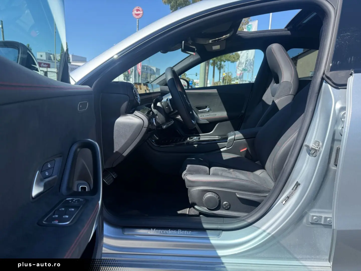 MERCEDES-BENZ CLA 200 Aut. AMG-Line Pano R.Kamera