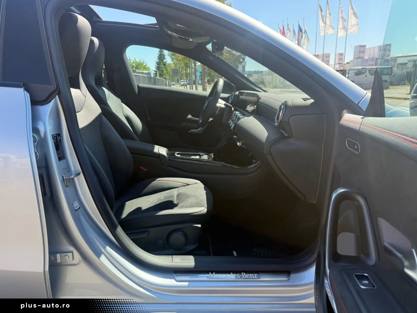 MERCEDES-BENZ CLA 200 Aut. AMG-Line Pano R.Kamera